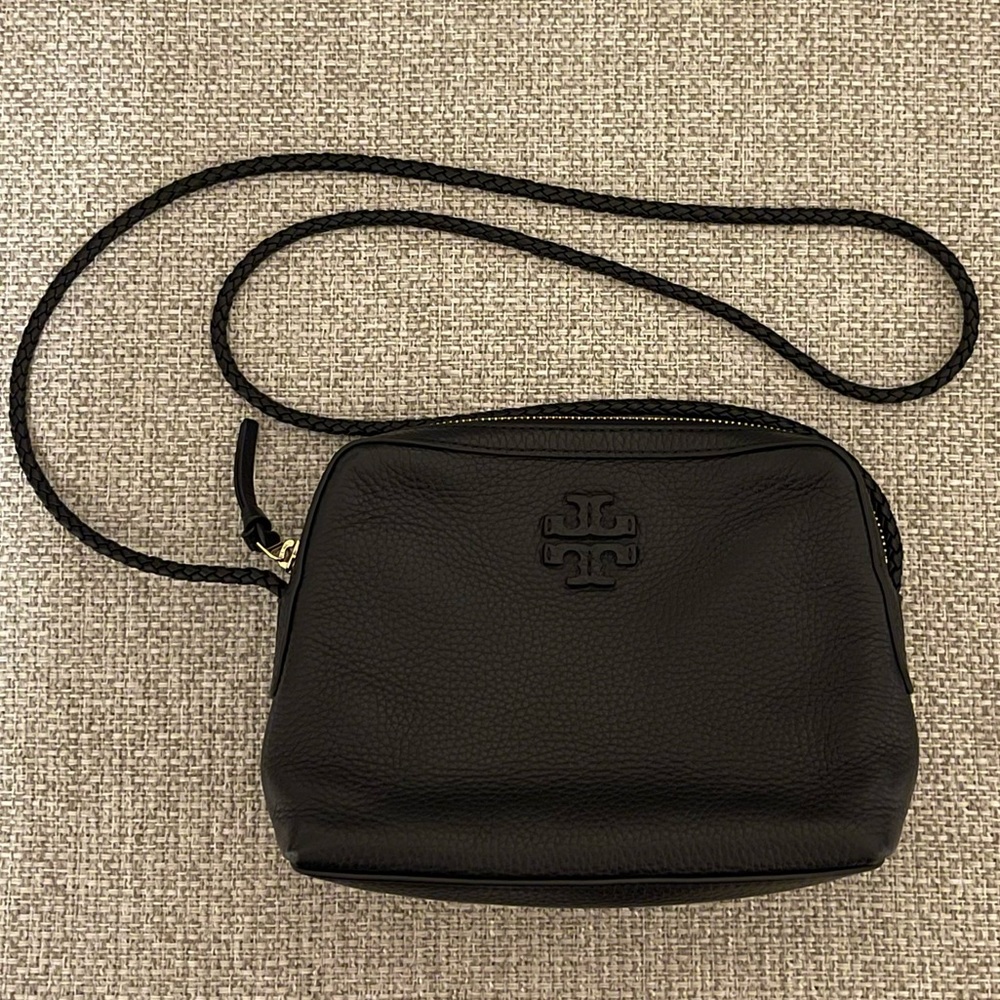 Tory Burch Taylor Camera Bag. EUC!